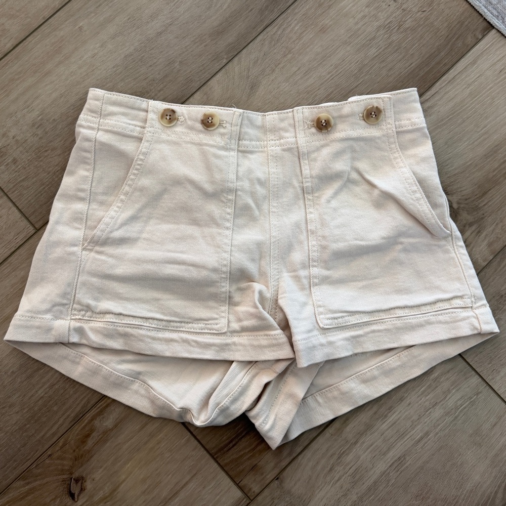 Anthropologie Pilcro Women’s Cream Shorts size 27P